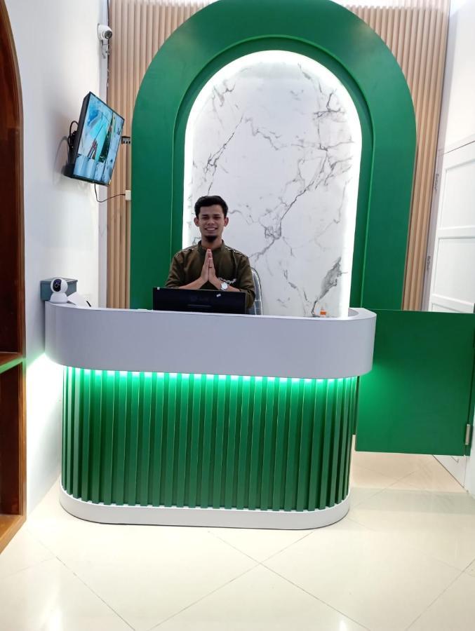 Kareem Syariah Hostel Bukittinggi Eksteriør billede