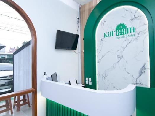 Kareem Syariah Hostel Bukittinggi Eksteriør billede